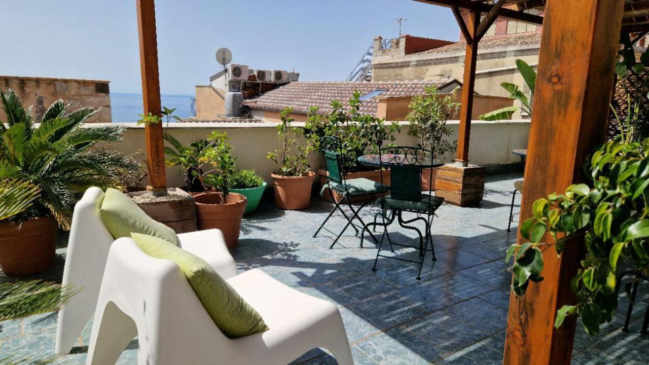 טאורמינה Guest House Le Sibille מראה חיצוני תמונה